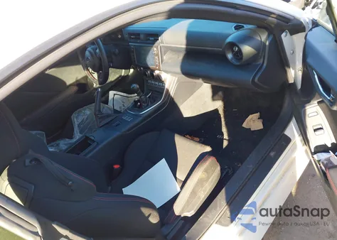 2022 Subaru Brz Premium из США, поврежденный, VIN JF1ZDBB10N9702812